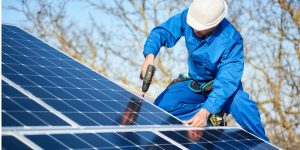 Installation Maintenance Panneaux Solaires Photovoltaïques à Echenon